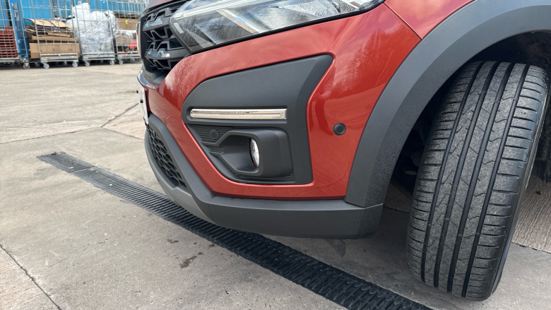 Dacia Jogger 1.0 TCe Extreme SE 5dr Petrol Estate